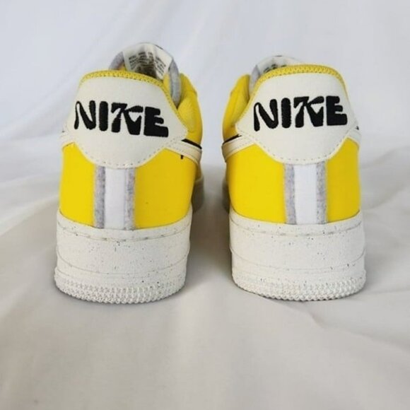 * 7 MEN\'S Nike Air Force 1 07 LV8 YELLOW / WHITE DO9786-700 SNEAKERS main image 4